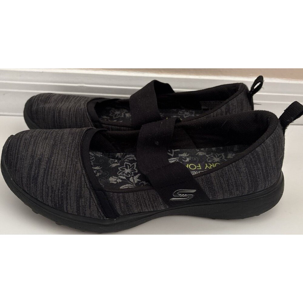 Skechers Womans On The Go Flex Impressive Mary Jane Flat Casual Shoes Sz 6.5